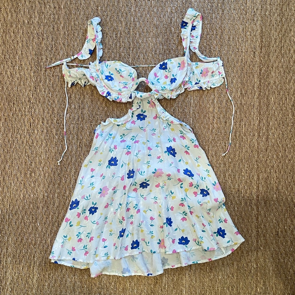 For Love & Lemons Farrah Floral Cut Out Mini Dress | SZ XS - Picture 4 of 7